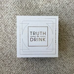 Truth or Drink Board Card Party Game - NEW Open Box